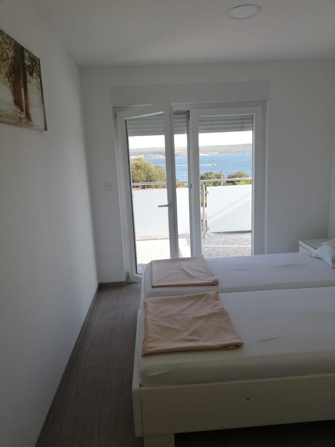 Apartmani Deluxe Jasenice  Buitenkant foto